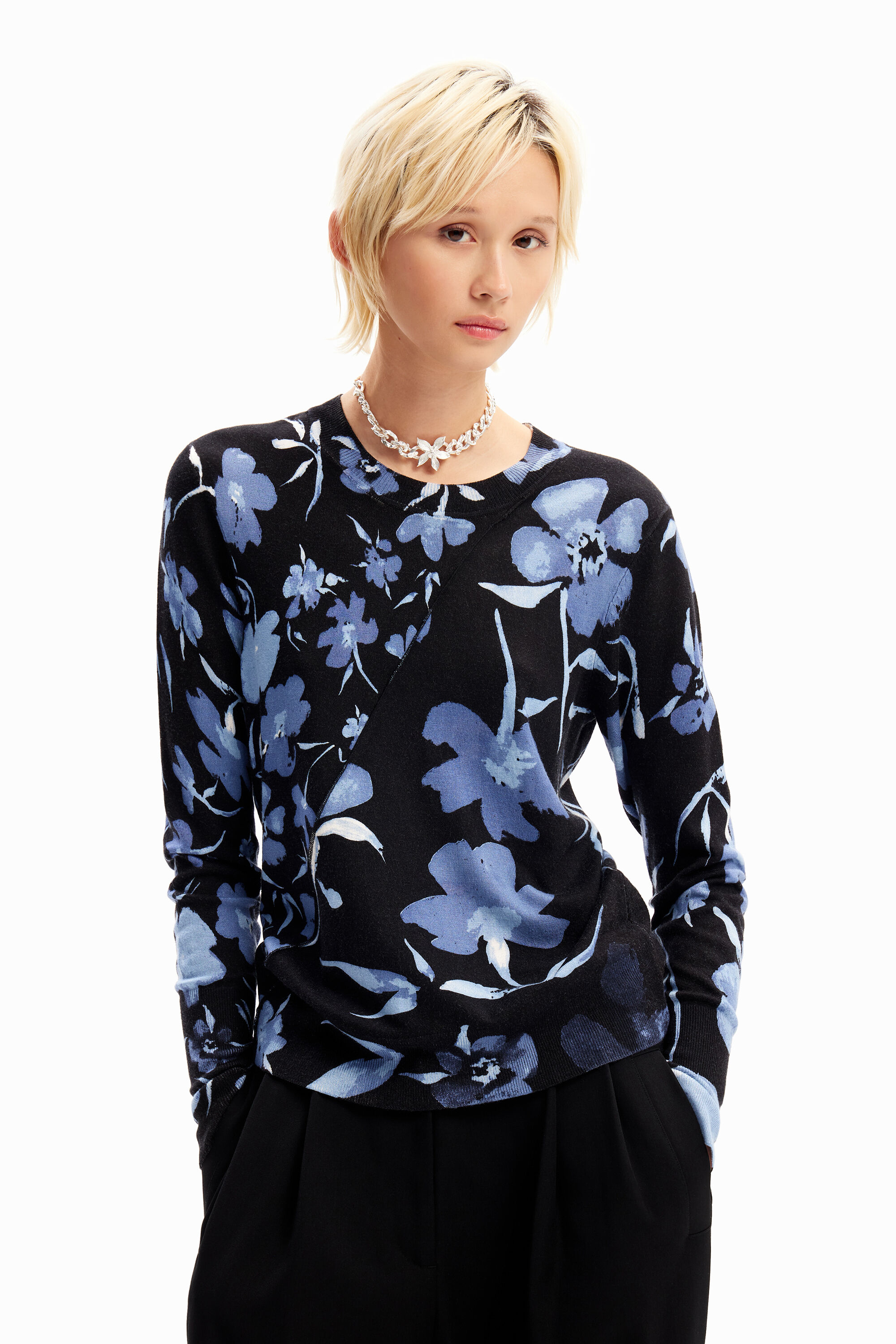 Patchwork floral pullover - BLACK - M