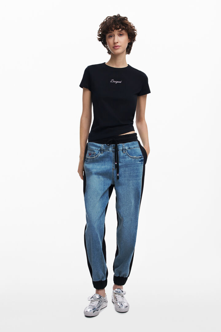 Contrast jogger jeans