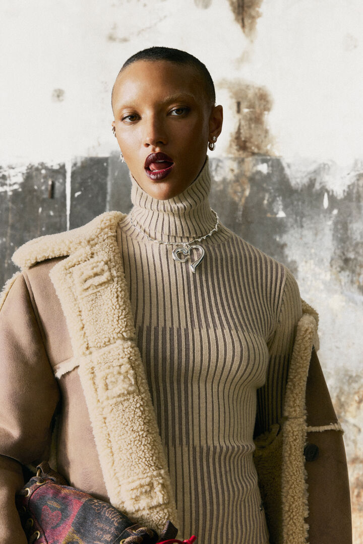 SUÉTER DE GOLA ALTA XADREZ