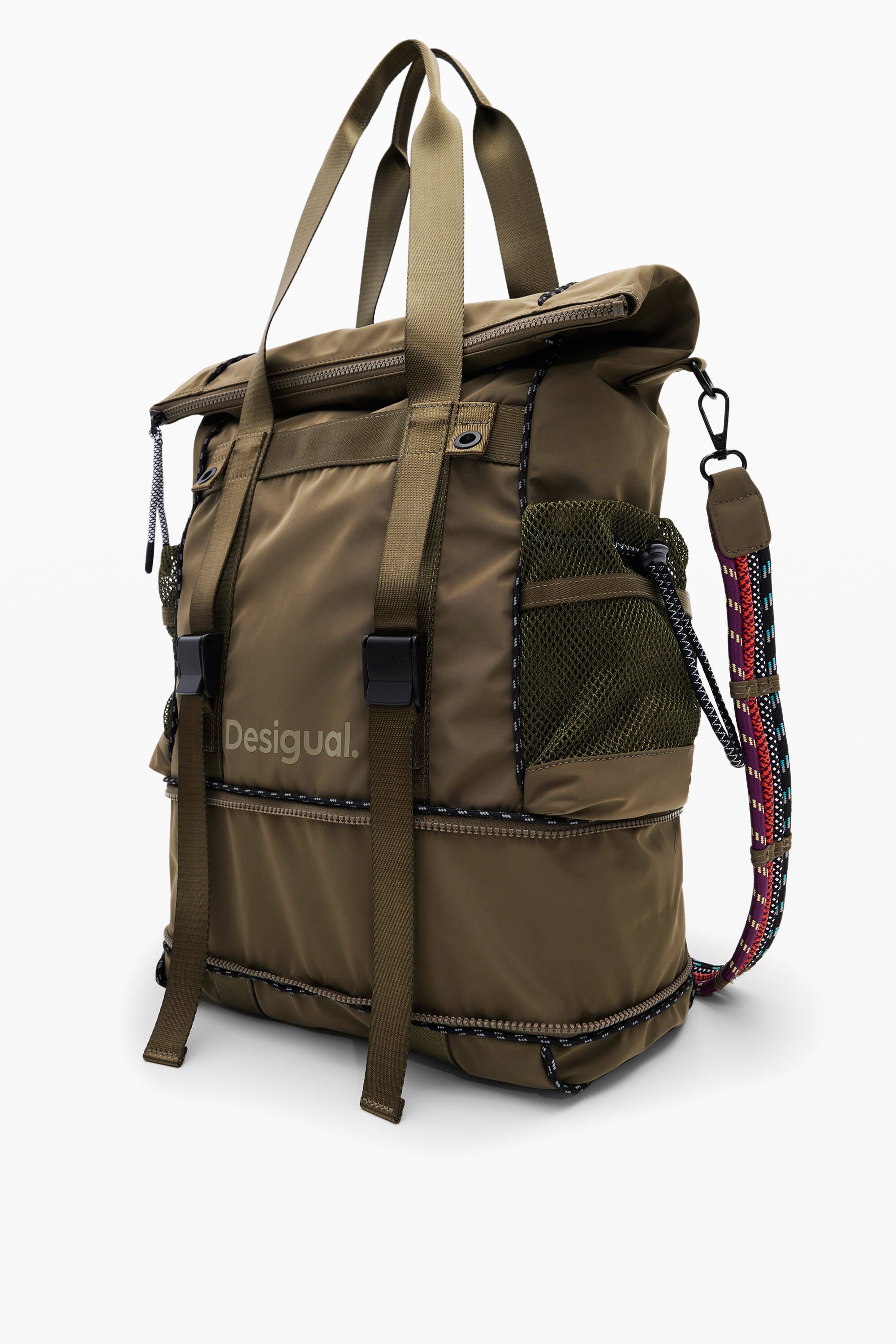 大型マルチポジションVoyagerバックパック 女性用 I Desigual.com 大型マルチポジションVoyagerバックパック 女性用 I Desigual.com