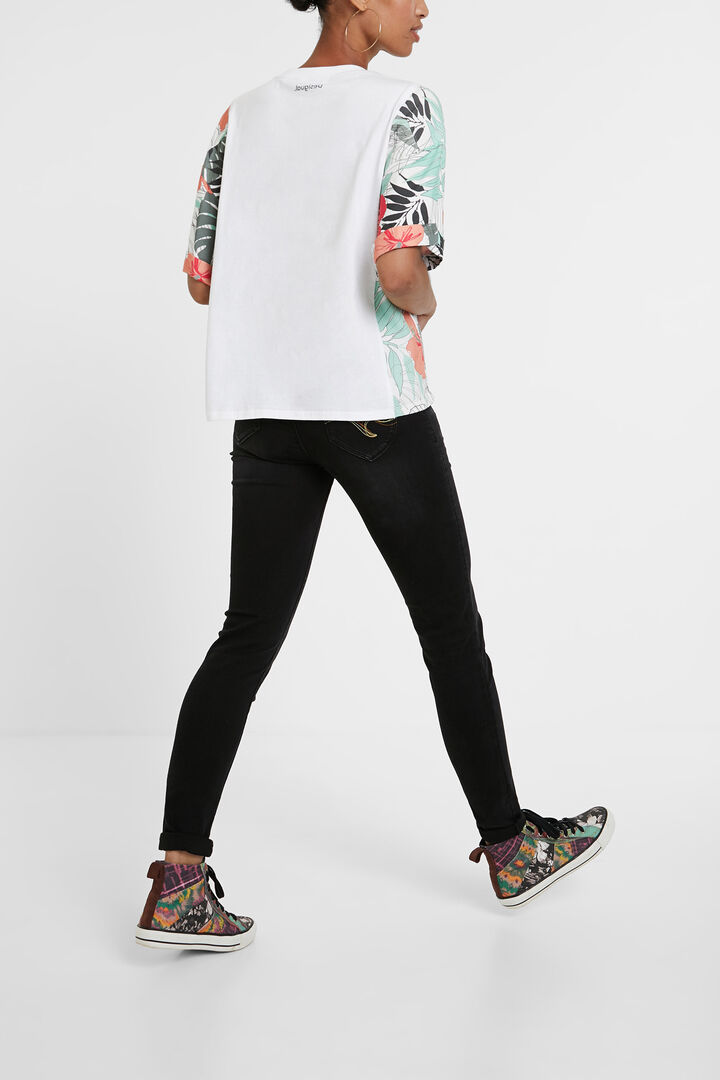 Hawaiian T-shirt with fringe | Desigual