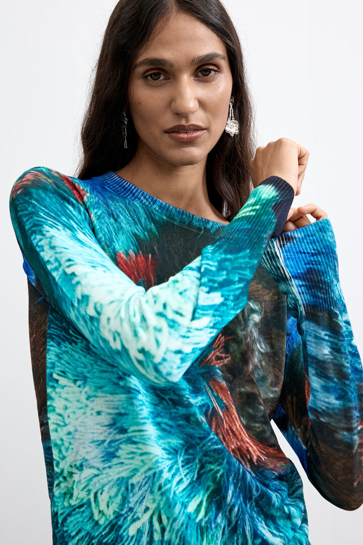 su&eacute;ter estampado M. C. Lacroix