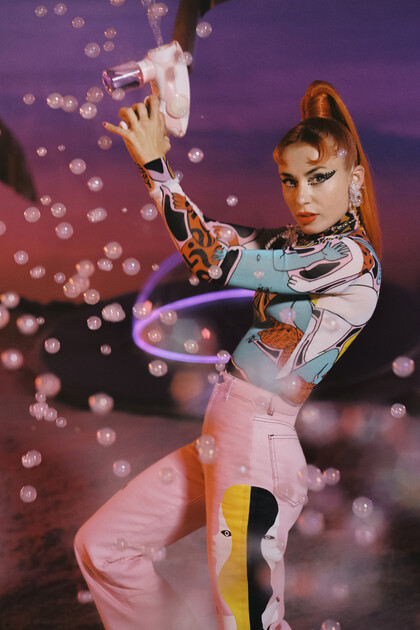 miranda makaroff look pink bubbles