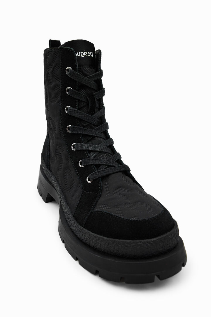 Bota cordons efecte lleopard | Desigual