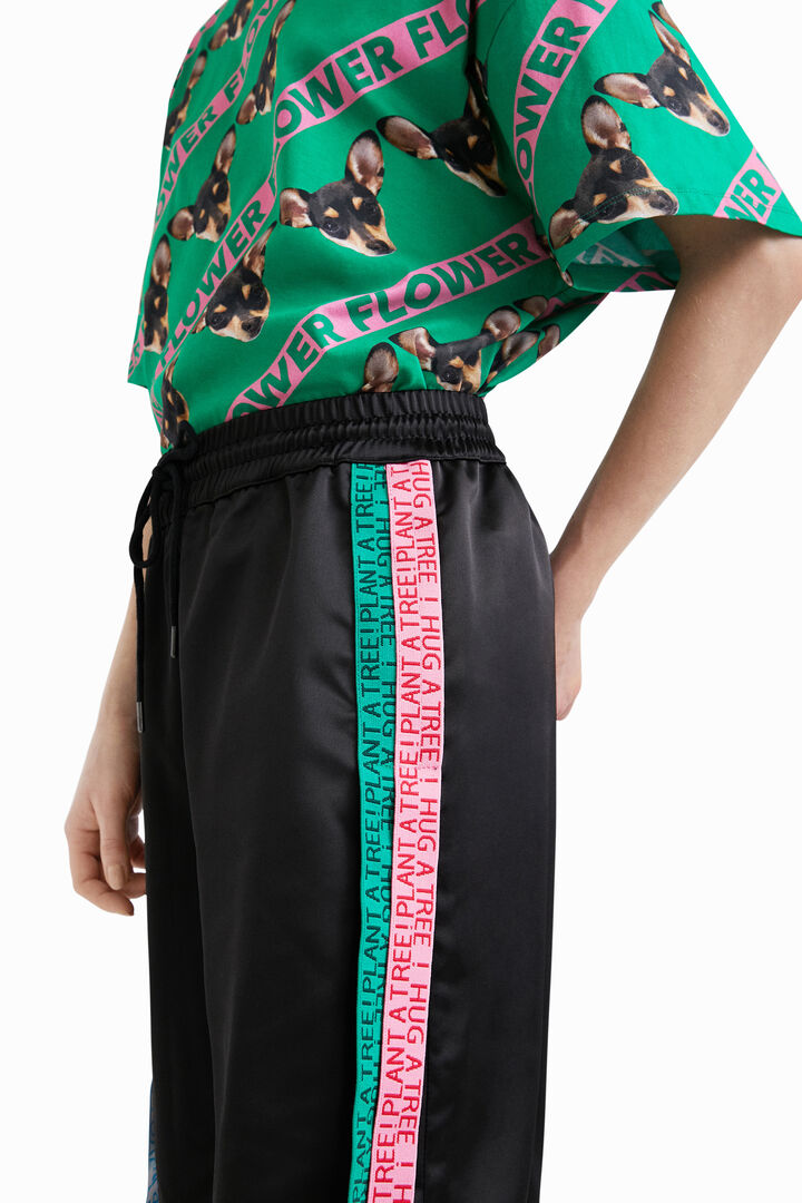 Pantalón corto cintas Johnson Hartig | Desigual