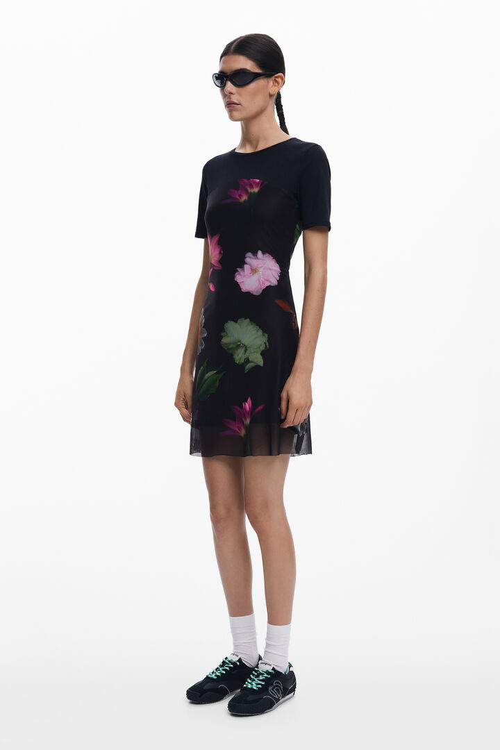 Short dress with combined flowers | Desigual