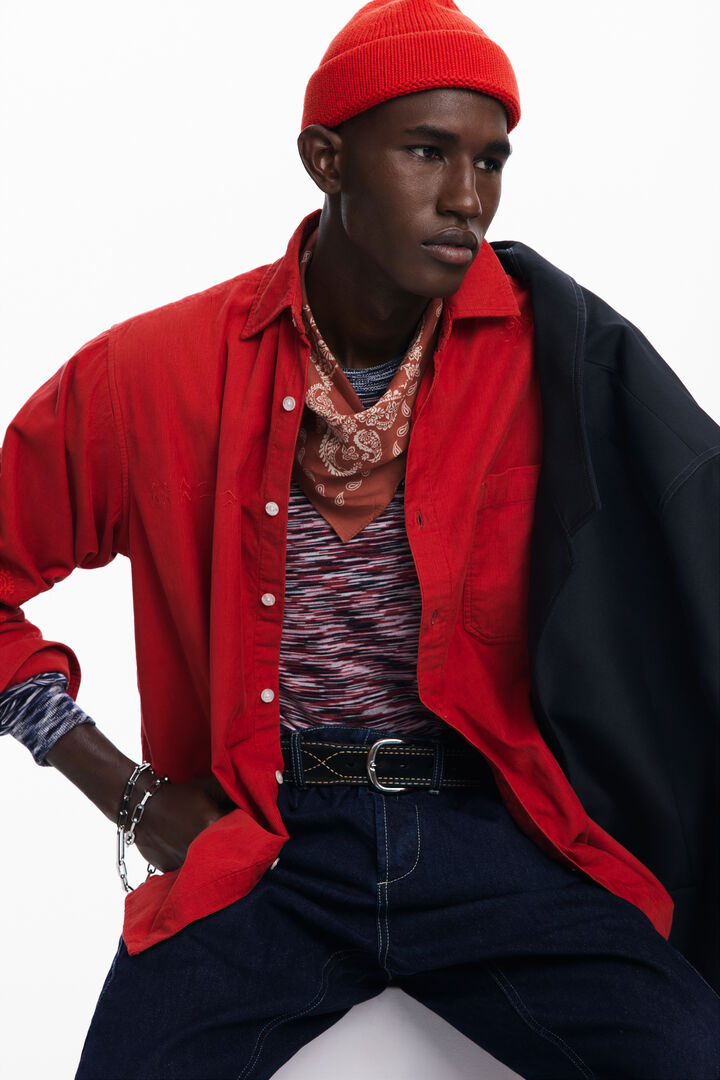 Red embroidered shirt | Desigual