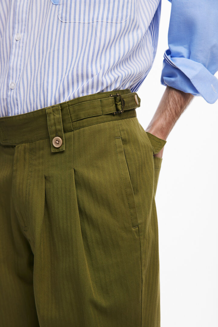 Pleated trousers | Desigual