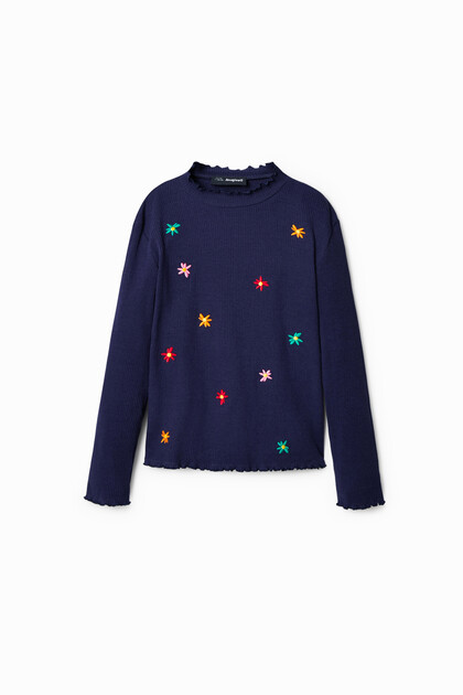 Flower embroidery T-shirt