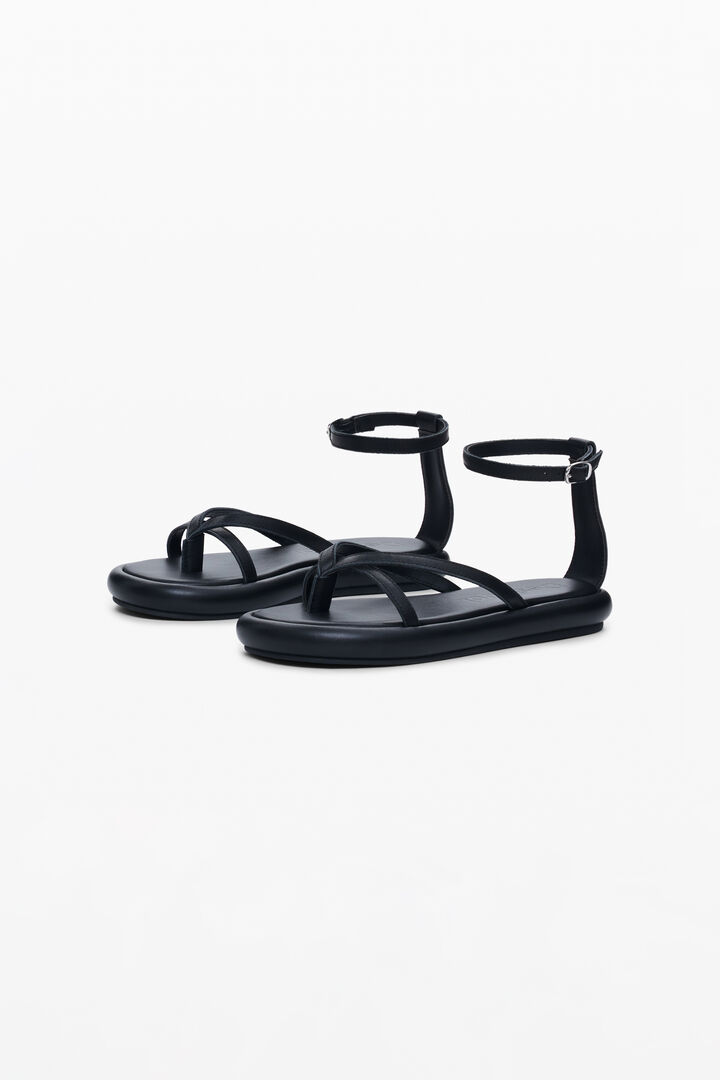 Ankle strap flat sandal | Desigual