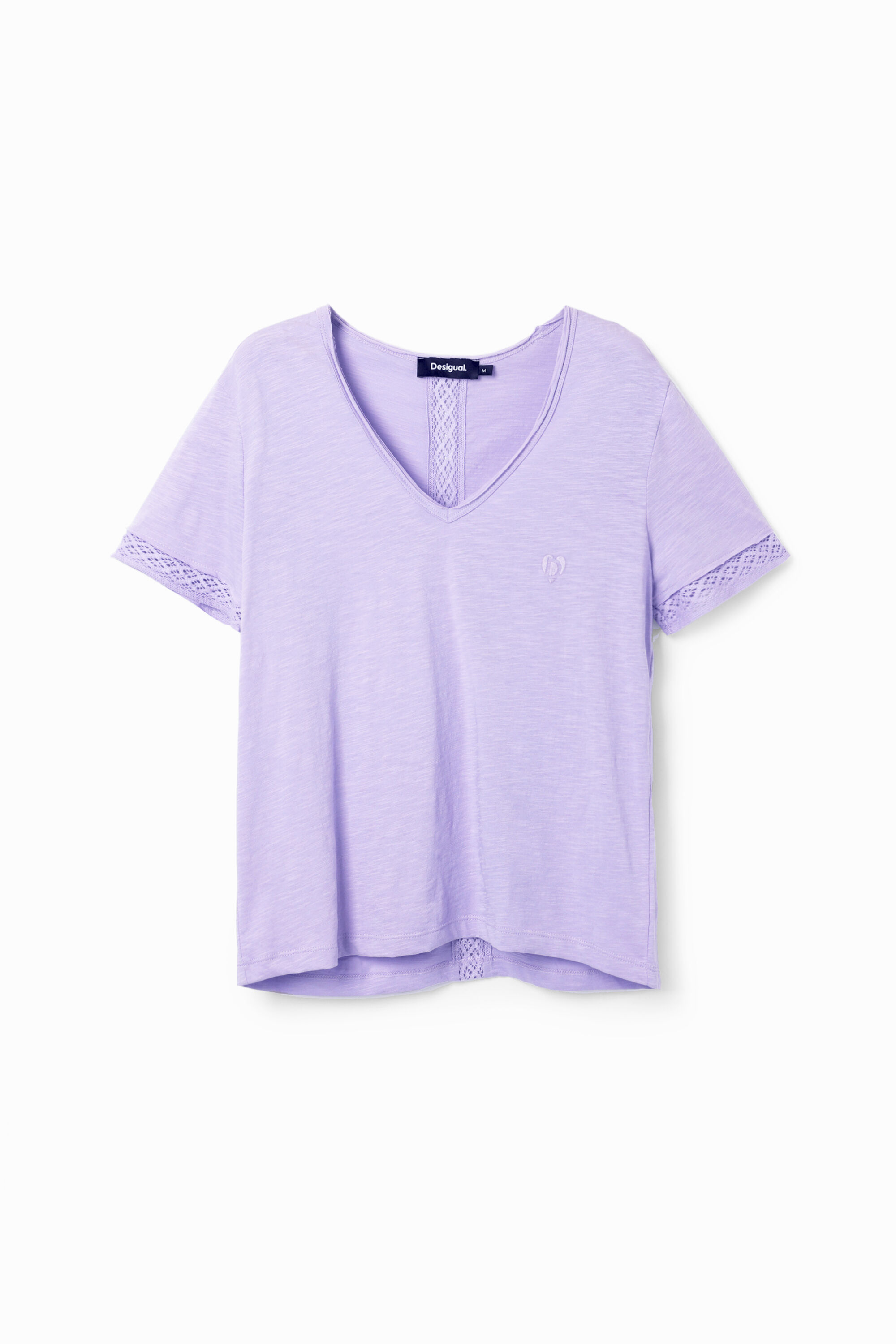 Camiseta escote pico calados