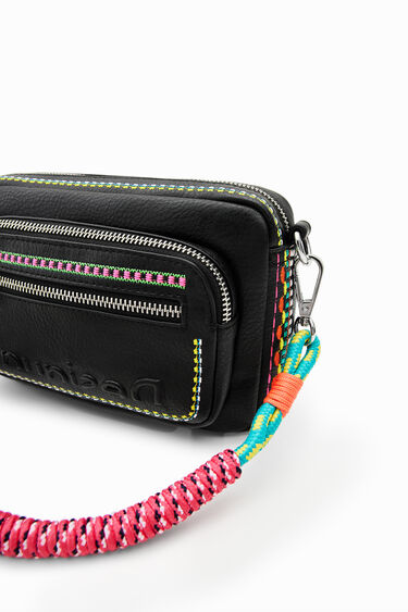 Small embroidered crossbody bag | Desigual