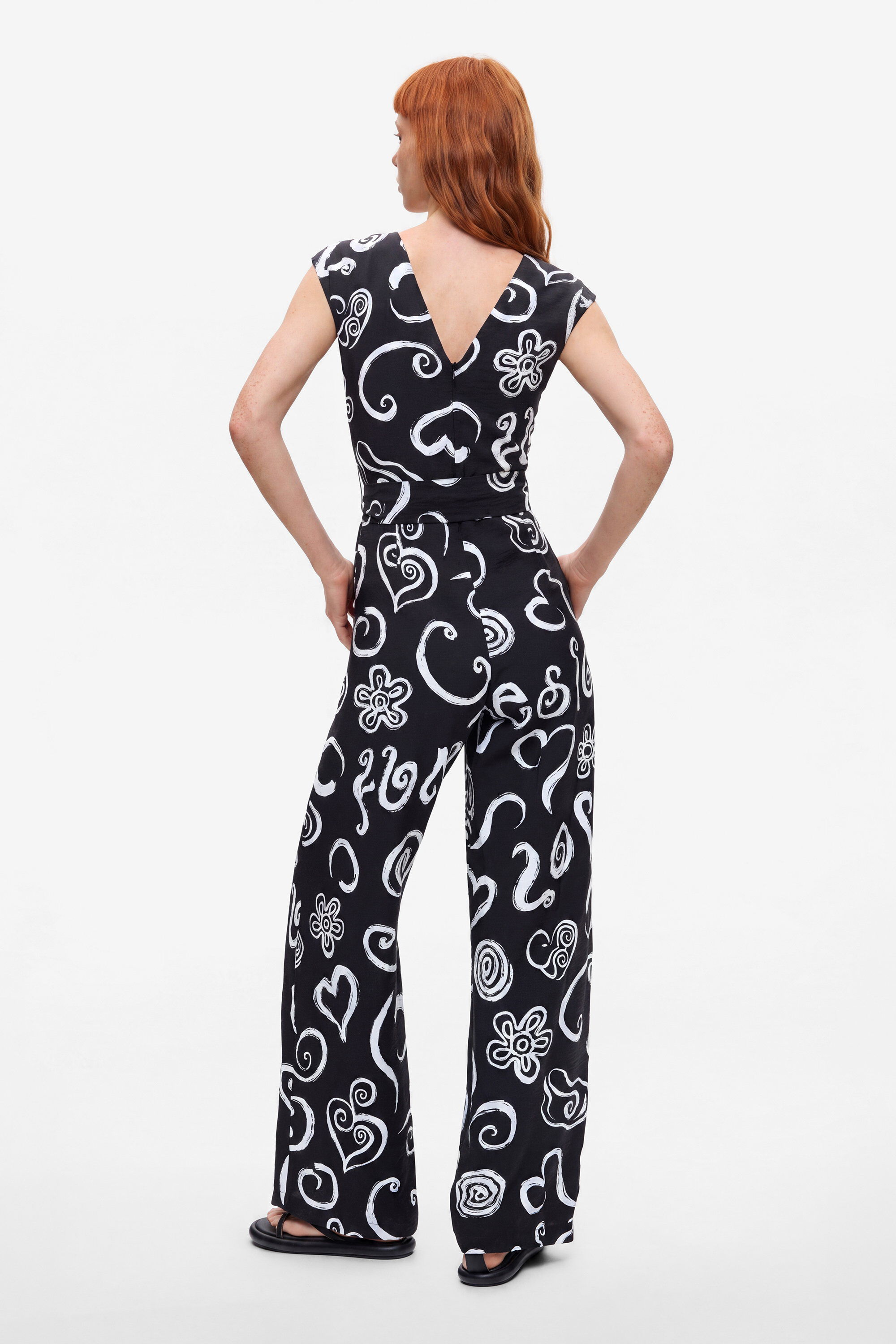 レター柄ジャンプスーツ 黒-白 女性用 I Desigual.com
