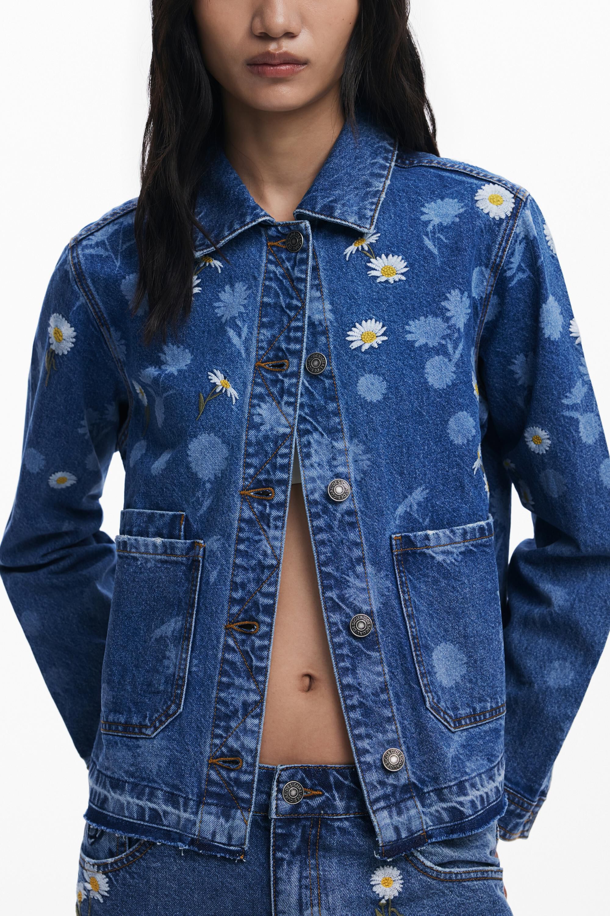 Casaco de ganga com margaridas para mulher I Desigual.com