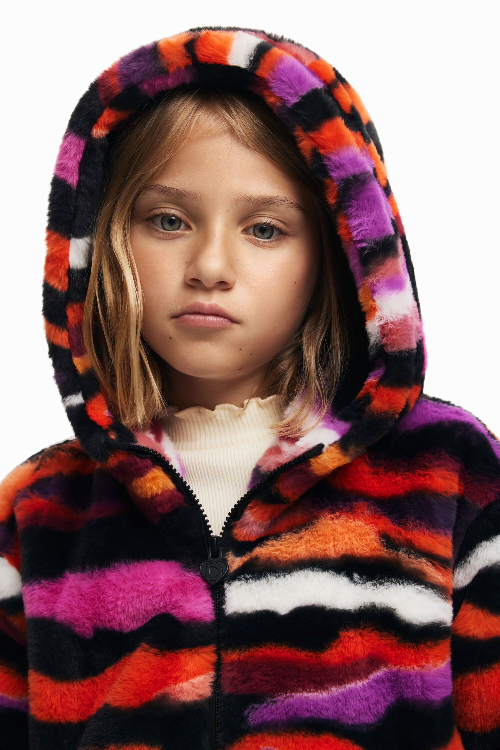 マルチカラーのアニマルプリントフェイクファージャケット 女性用 I Desigual.com