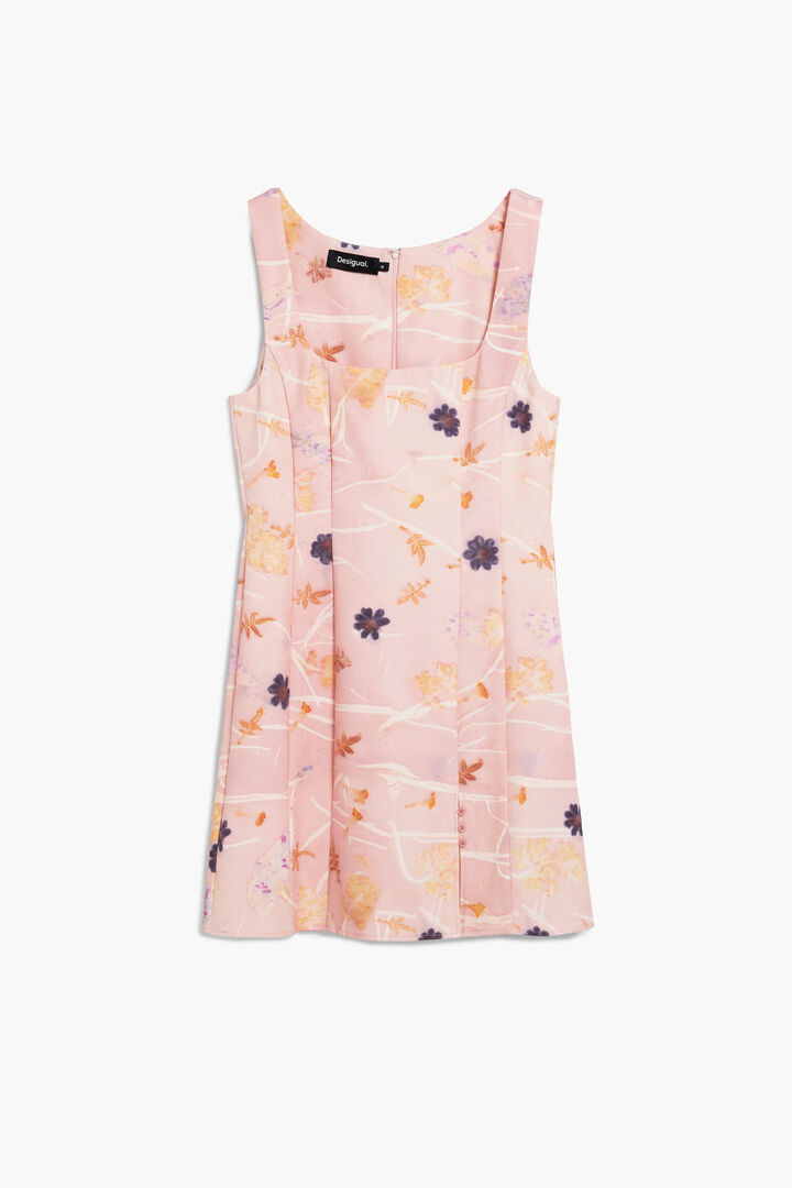 Short dress with straps