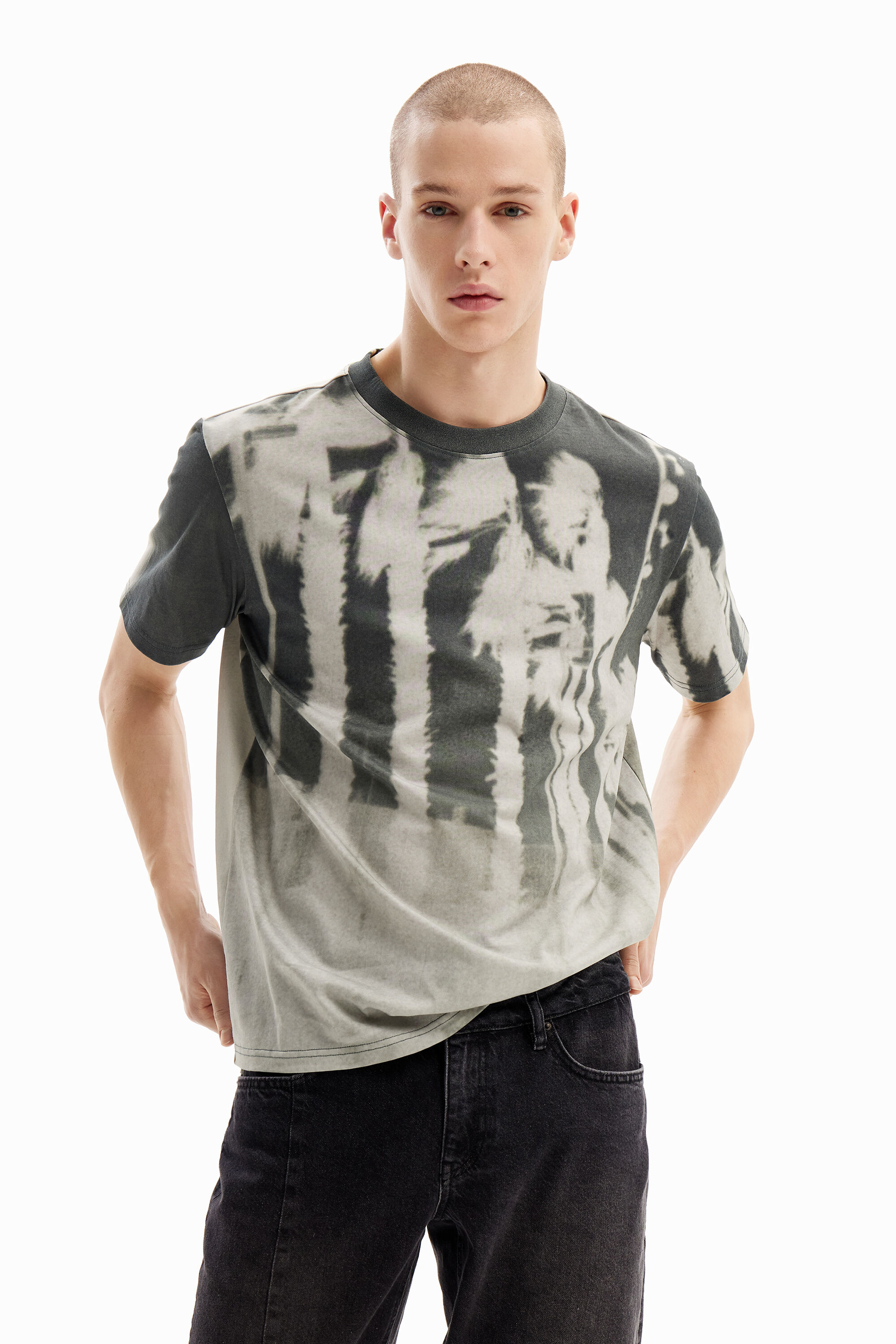 Desigual Photographic Palm Tree T-shirt In Black