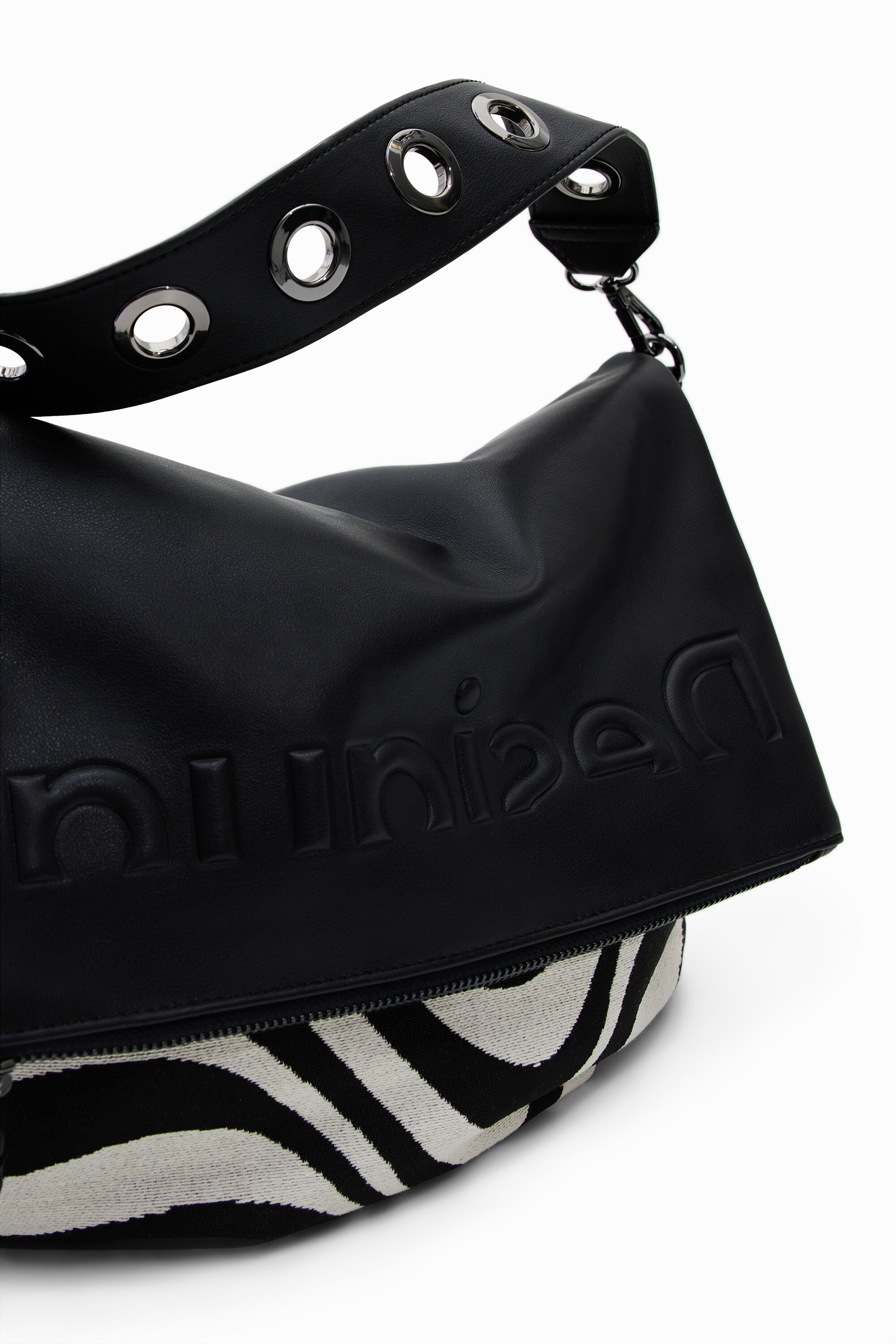 Half-logo zebra handbag | Desigual.com