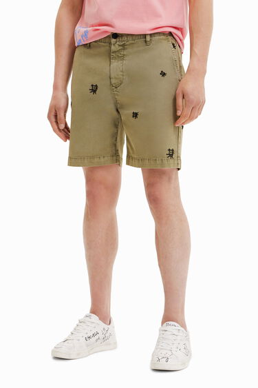 Embroidered Bermuda shorts | Desigual