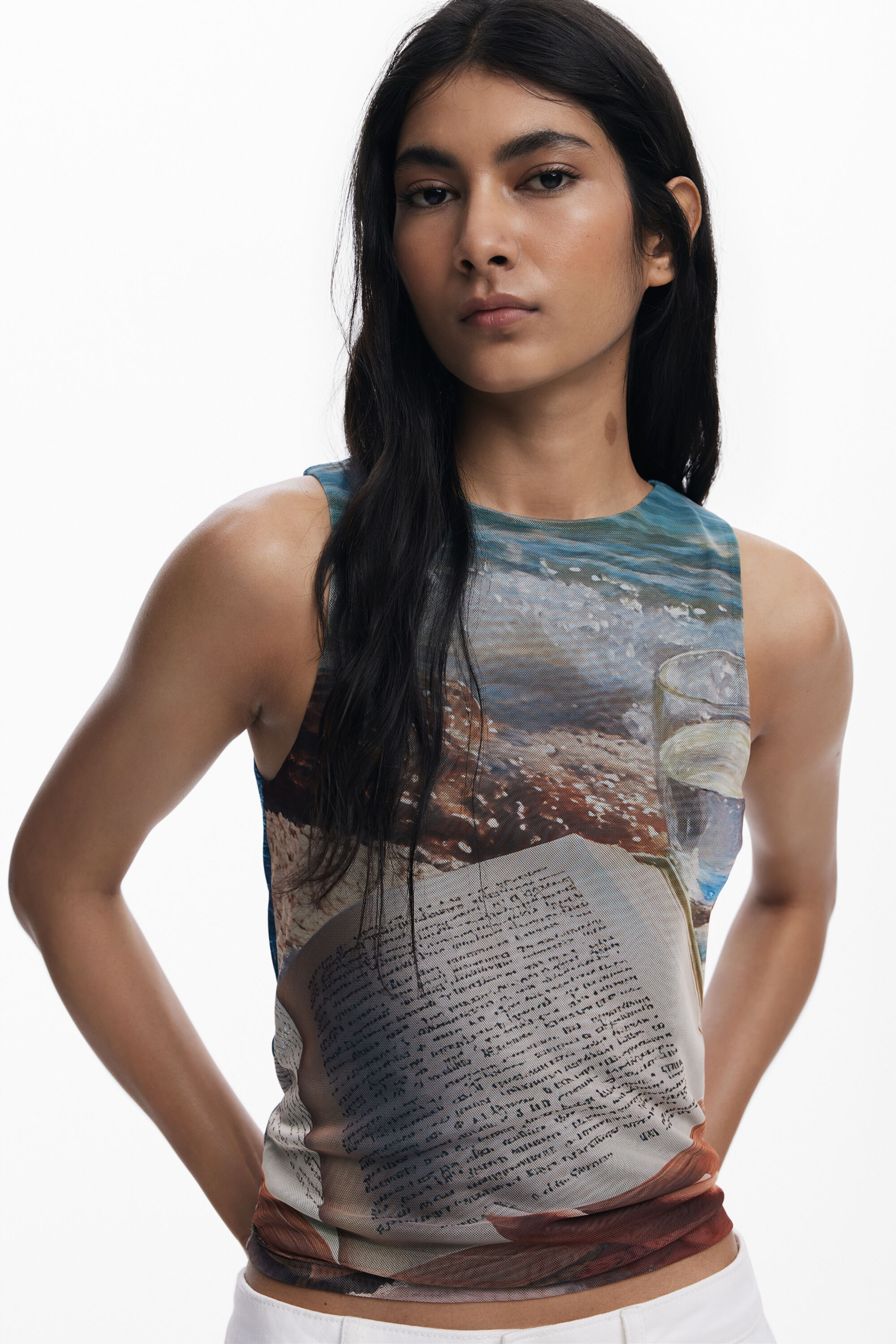 デシグアル Desigual TSBUTTERFLYLACROIX Tシャツノースリーブ （マルチ） デシグアル Desigual TSBUTTERFLYLACROIX Tシャツノースリーブ