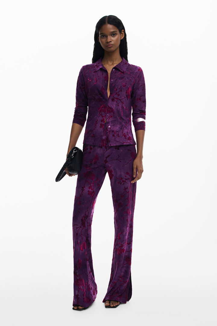 Flared textured fluid pants