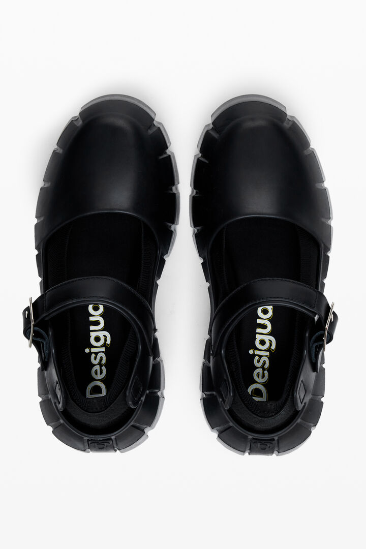 Ballet flat with side release closure | Desigual