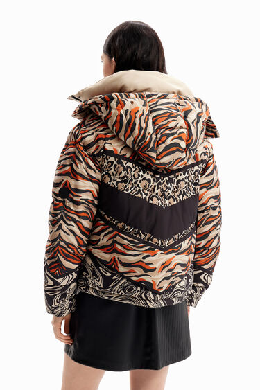 Chaqueta acolchada patch | Desigual