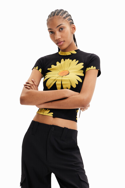 Ribbed daisy T-shirt