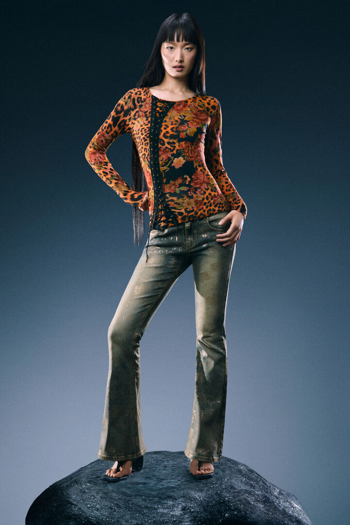 PRINTED KNIT T-SHIRT