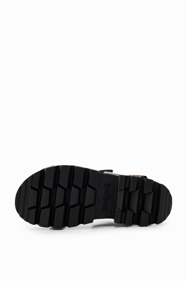 Chunky platform sandals | Desigual