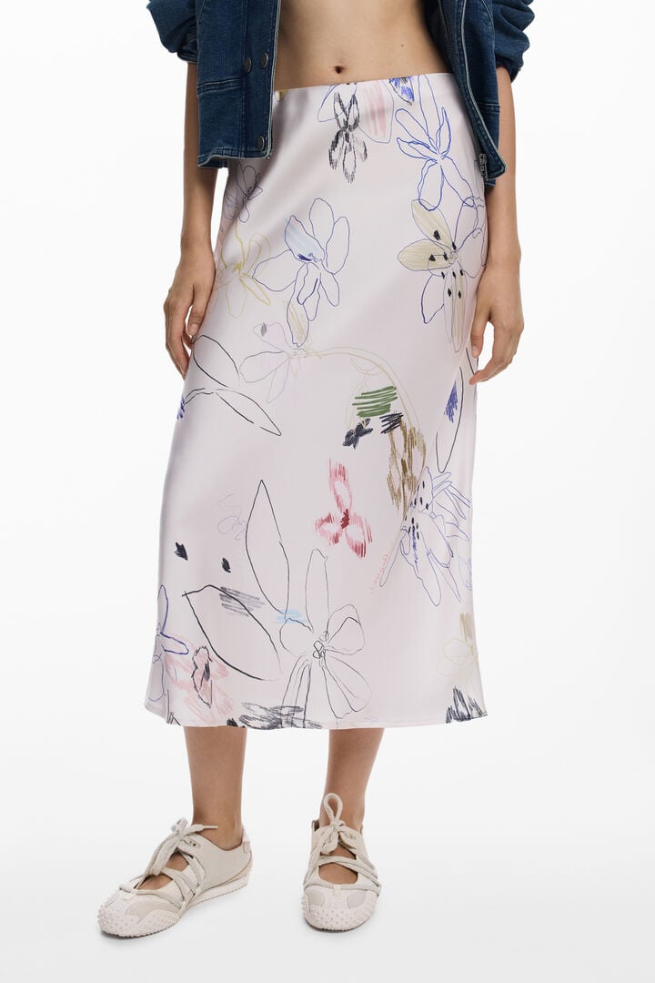 Long skirt with strokes
