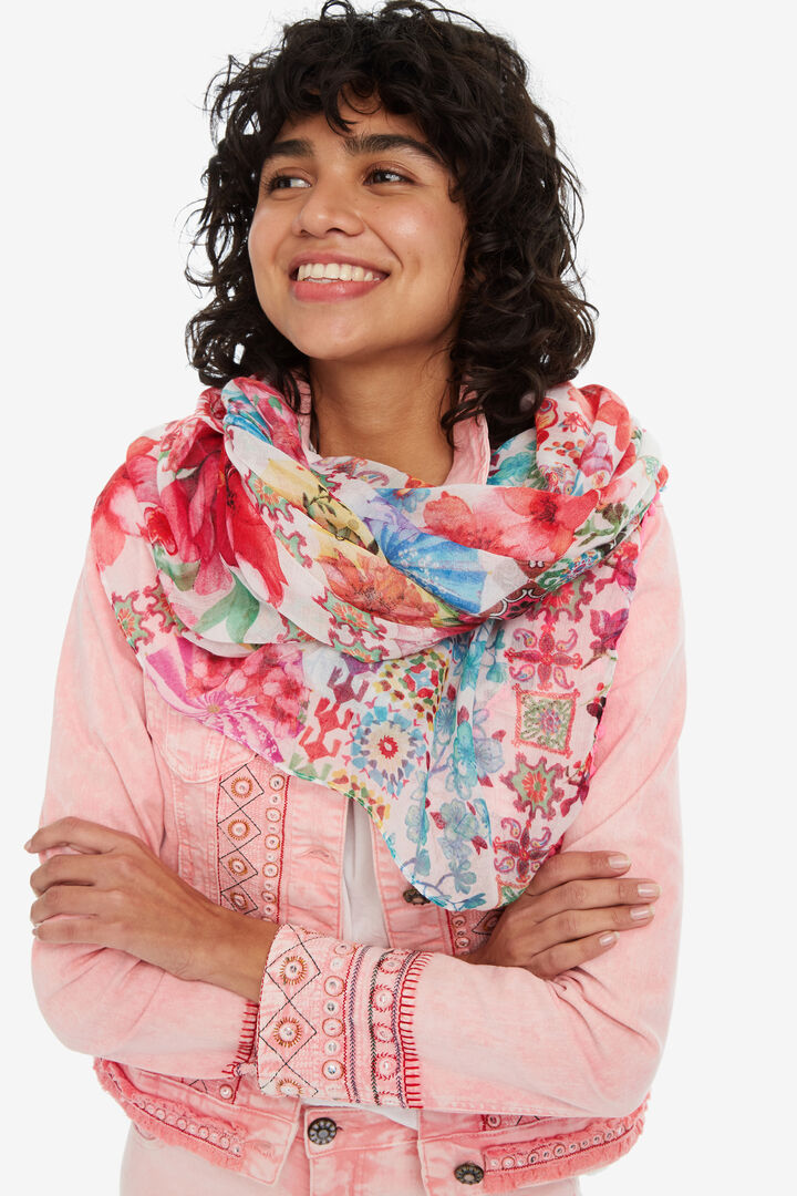 Fuchsias Spring Scarf Geisha | Desigual