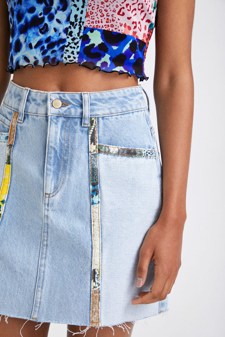 Jeans mini krilo z našitki | Desigual