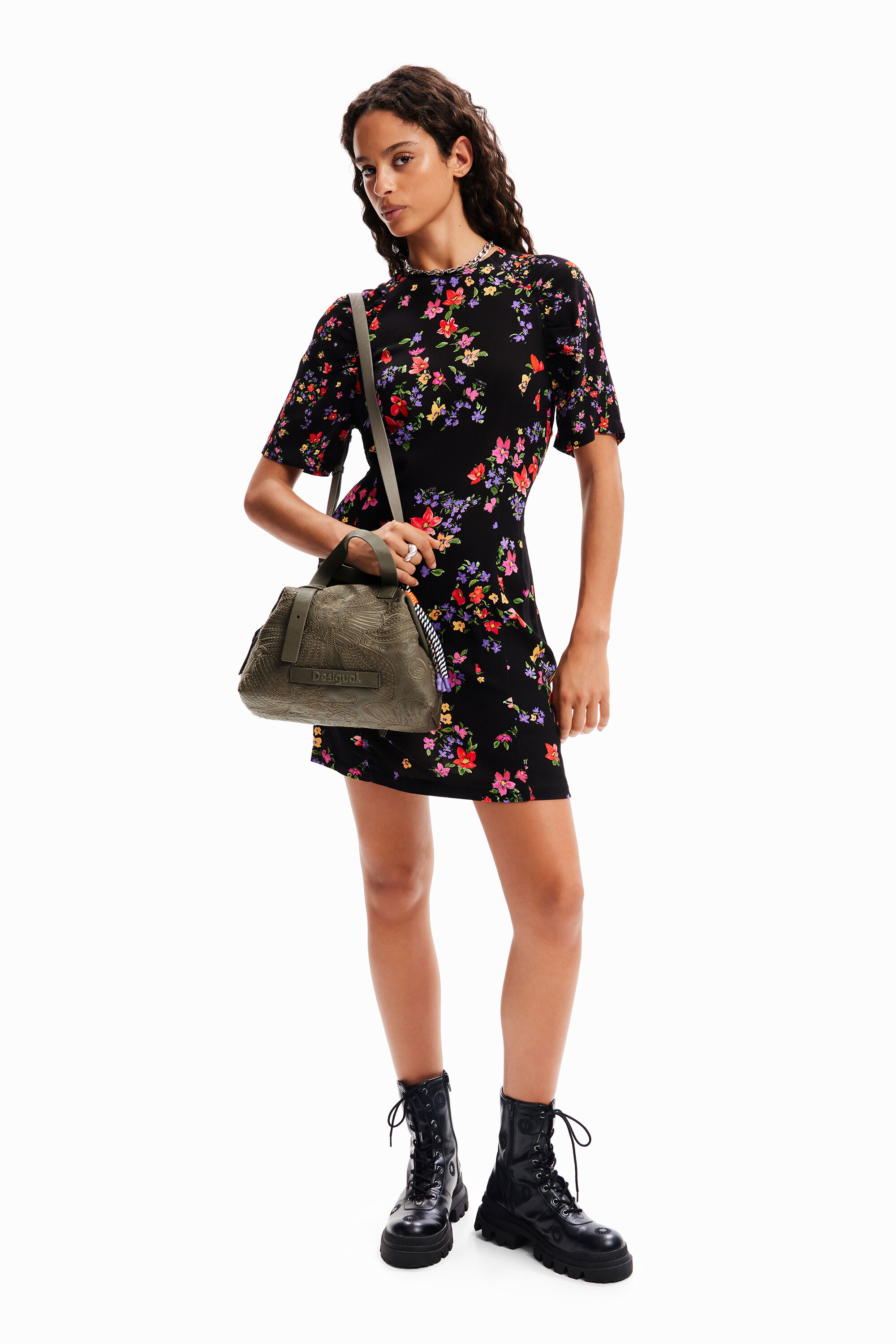 Bolso desigual sales flores