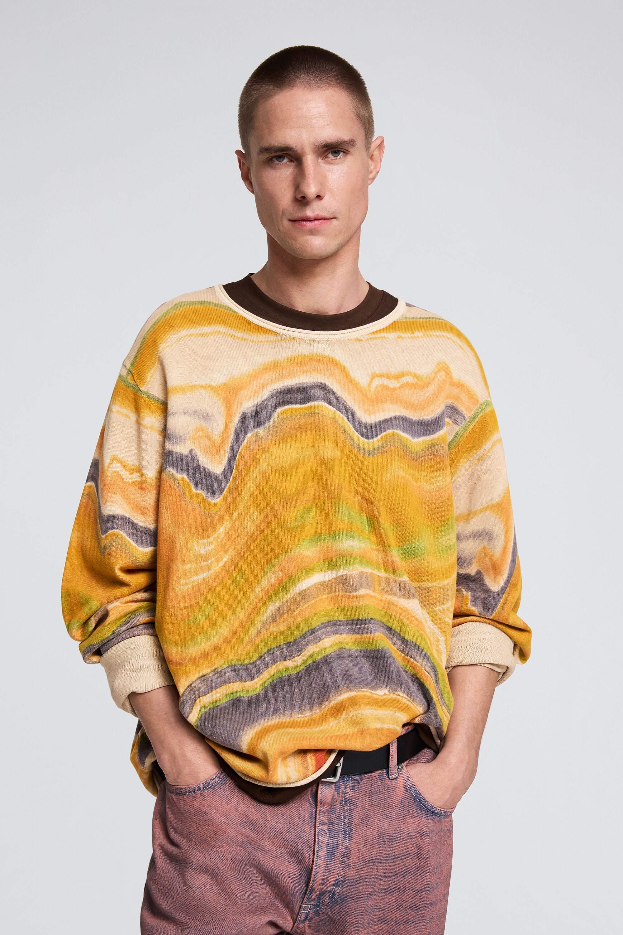 Abstracte trui met print