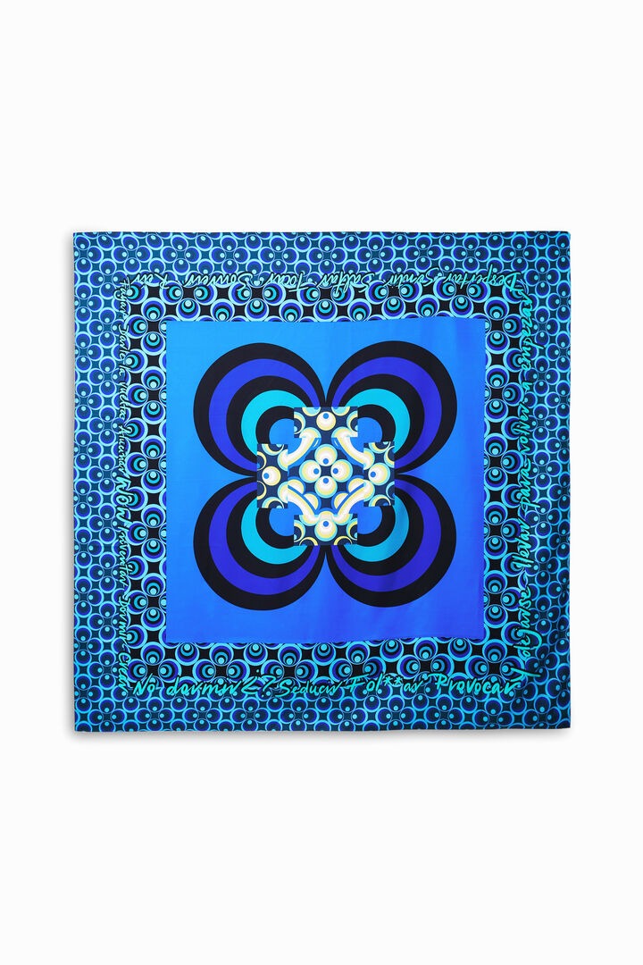 XL square geometric foulard | Desigual