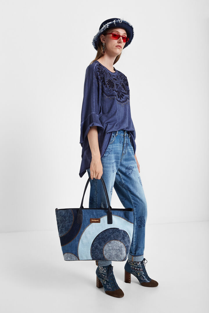 Poncho T-shirt embroideries | Desigual