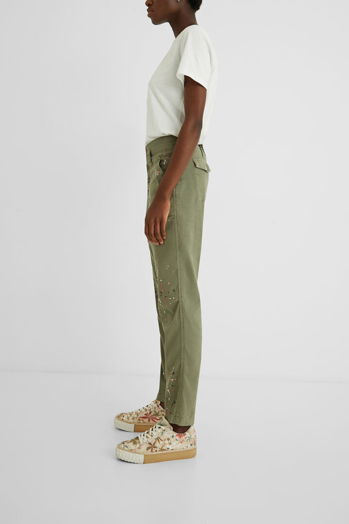 Comfort fit trousers paint stains | Desigual