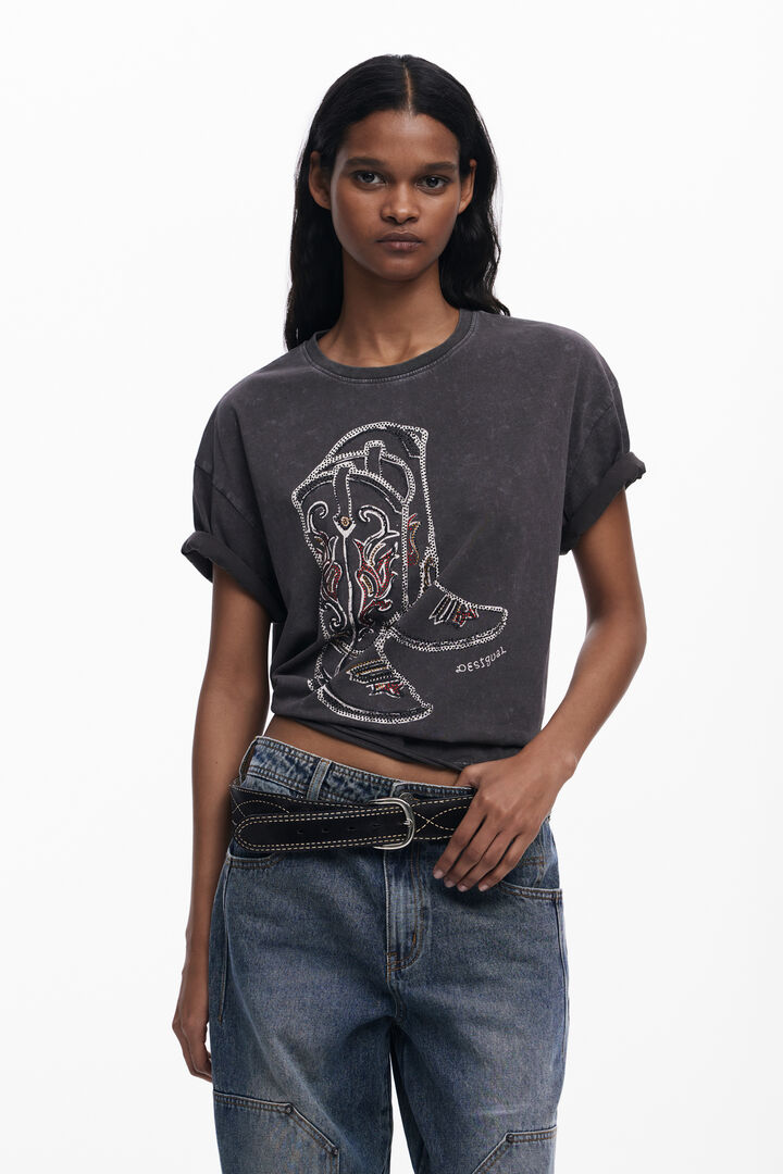 Cowboy boots T-shirt