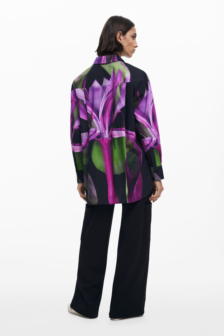 Shirt designed by Mr. Christian Lacroix | Desigual