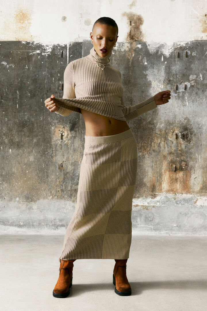 JERSEY CUELLO ALTO CUADROS