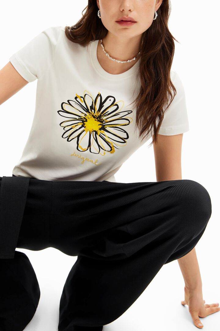 Camiseta ilustraci&oacute;n margarita | Desigual