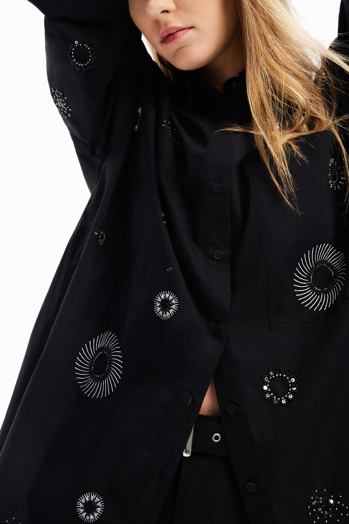 Oversize embroidered shirt | Desigual