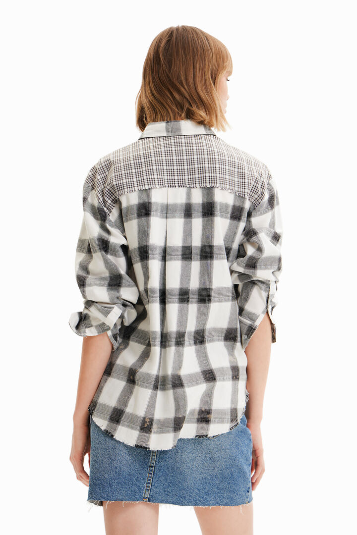 Camisa quadres patch | Desigual