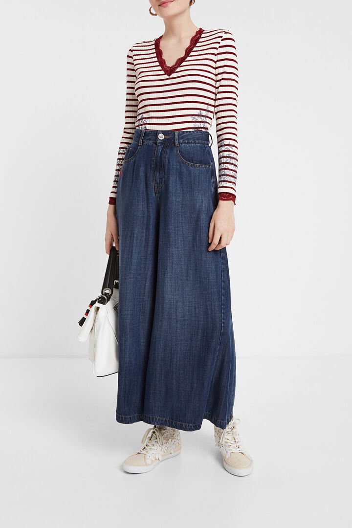Blumiges Shirt mit Streifen und Spitze | Desigual