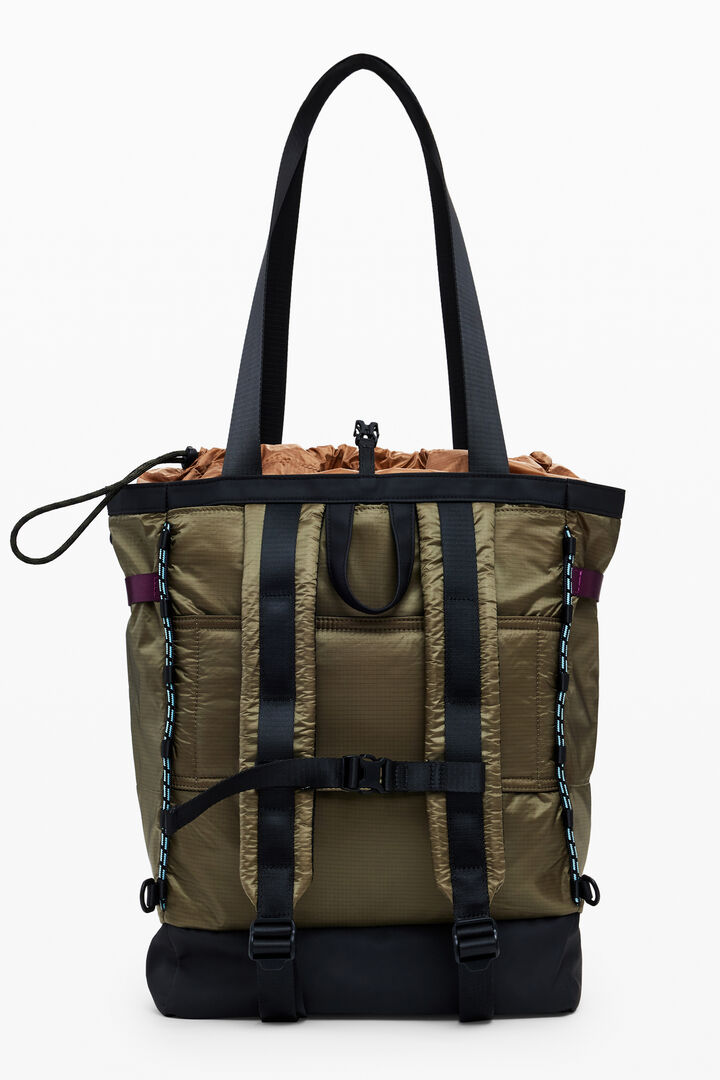 Grand sac à dos tote en nylon | Desigual