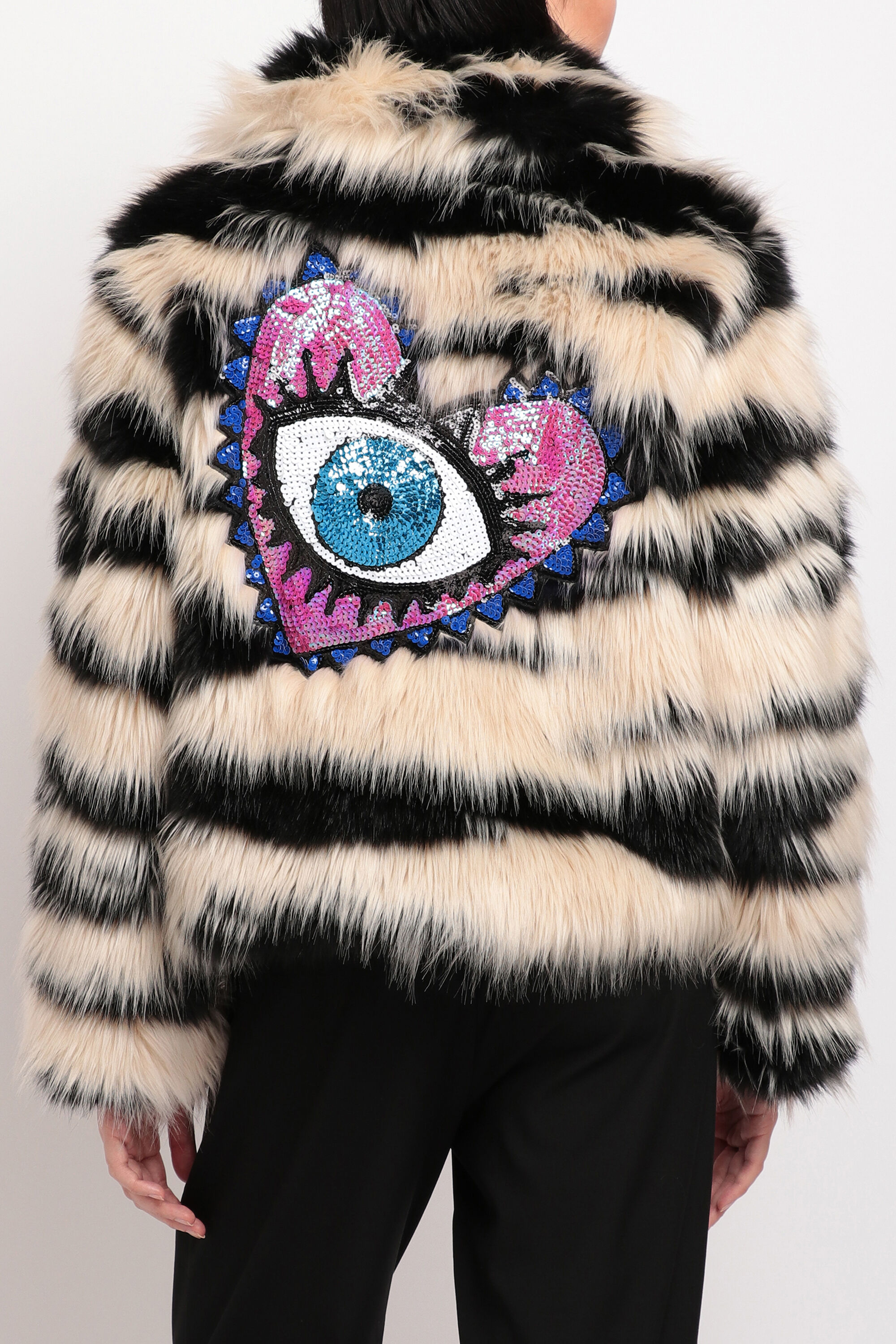 Chaqueta corta peluche animal print