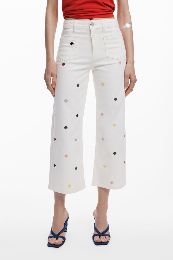 Culotte jeans with clovers