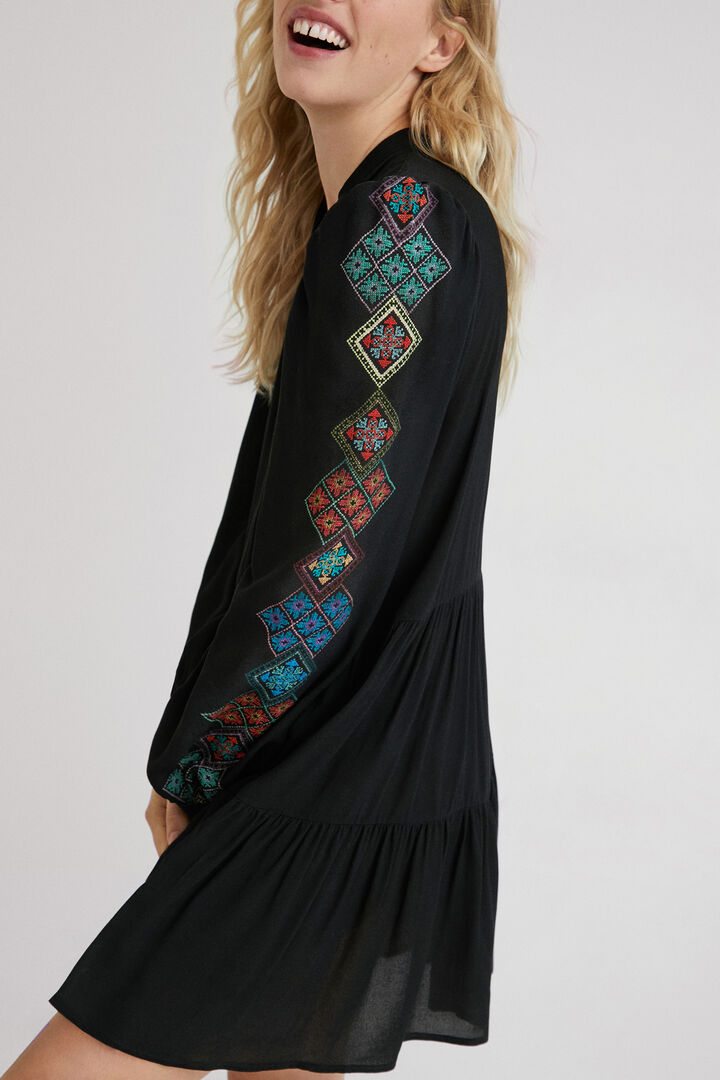 Robe à broderie ethnique | Desigual