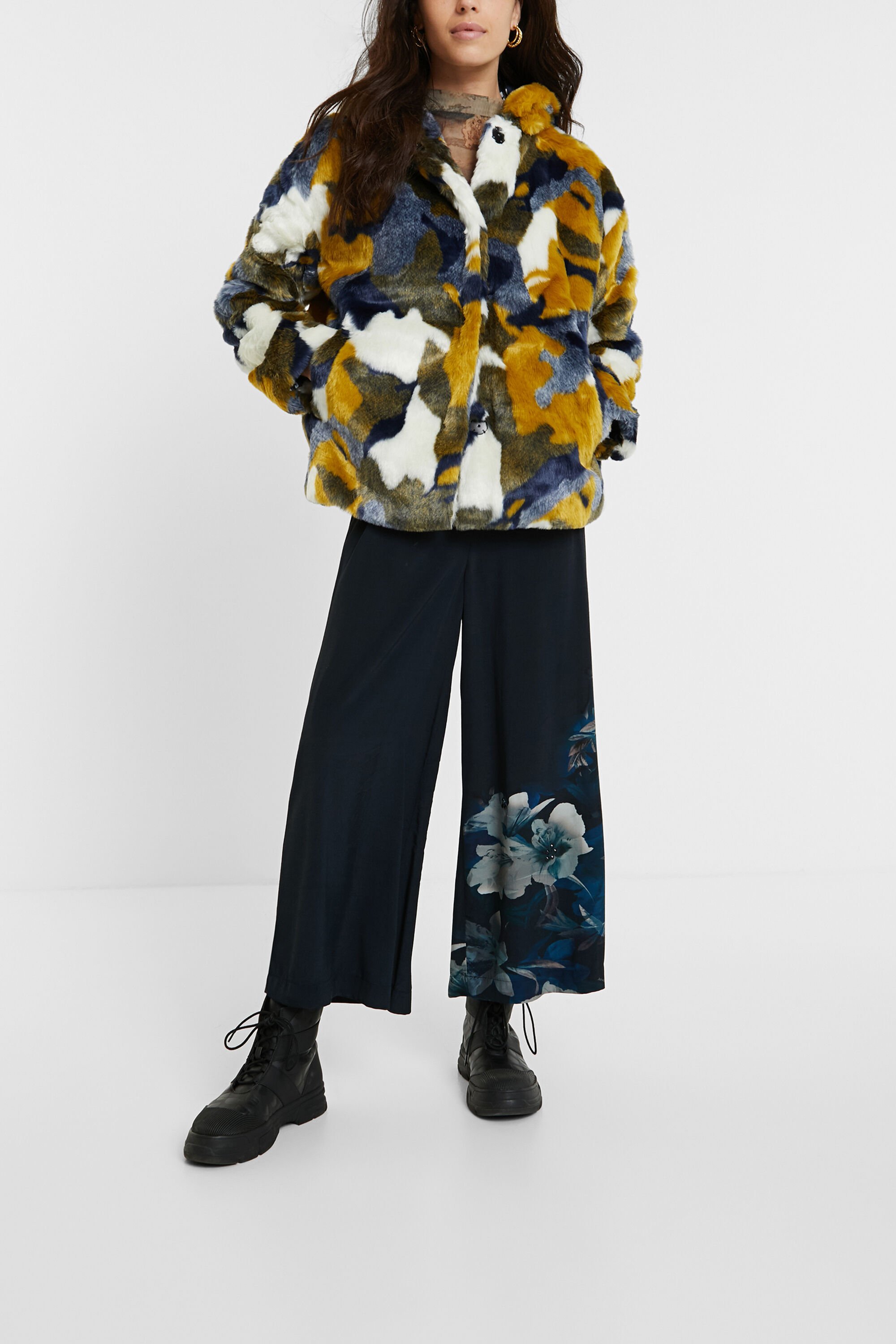 Chaqueta peluche desigual online